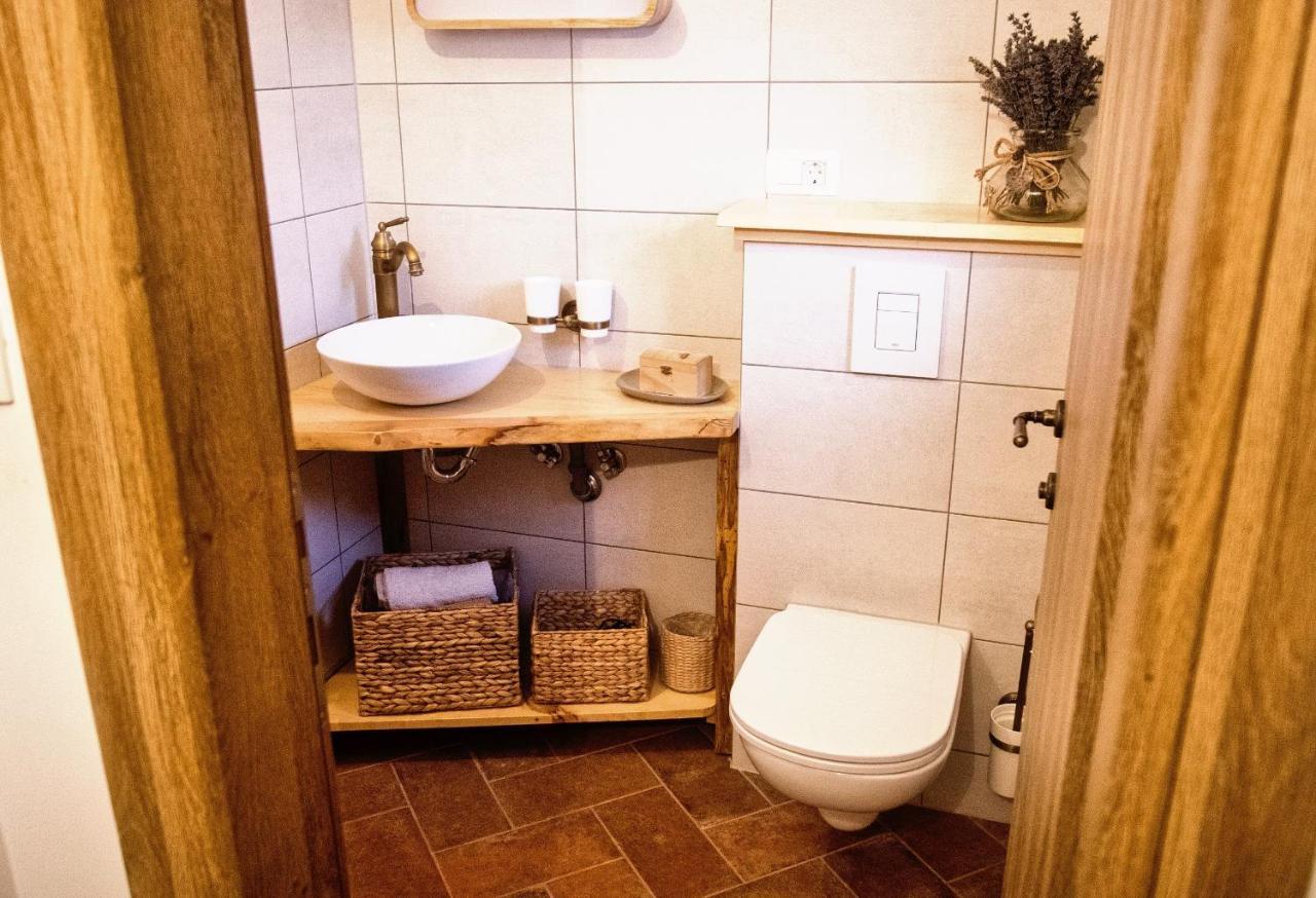 Vineyard Cottage Podrzaj Otočec Dış mekan fotoğraf